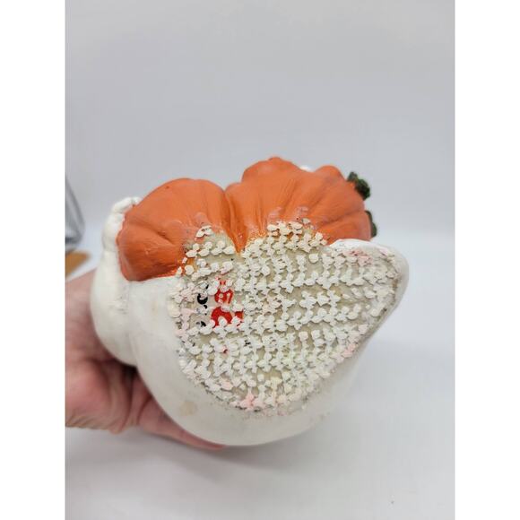 Vintage Resin Halloween Ceramic Happy Ghost Holding Pumpkins - Picture 5 of 7